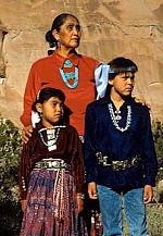 picture of Navajo people