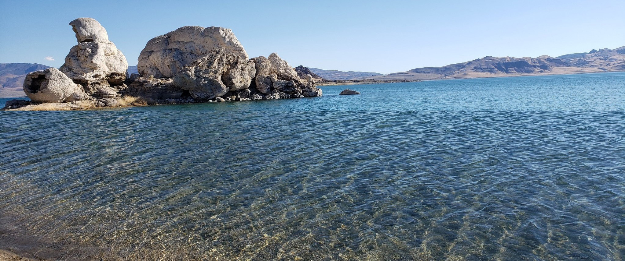 Pyramid Lake