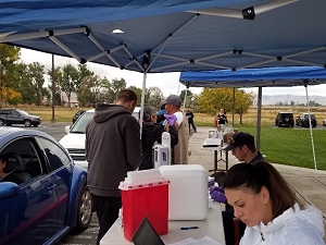 Drive-through flu clinic at the Ft. Hall Service Unit